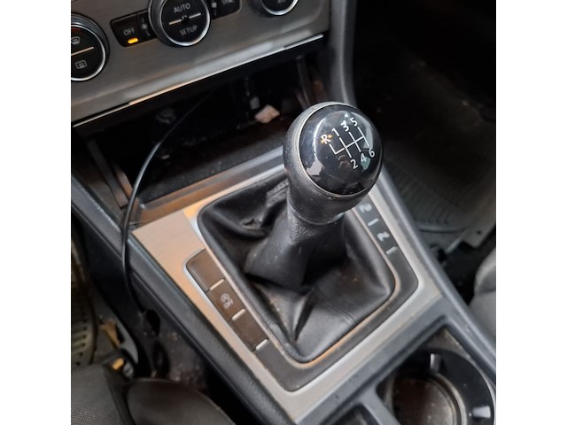 Personenauto, volkswagen, golf, 1.6 tdi highline bluemotion, 2014 - afbeelding 20 van  55