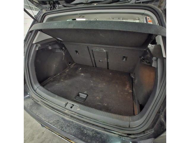 Personenauto, volkswagen, golf, 1.6 tdi highline bluemotion, 2014 - afbeelding 26 van  55