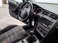 Personenauto, volkswagen, golf, 1.6 tdi highline bluemotion, 2014 - afbeelding 29 van  55