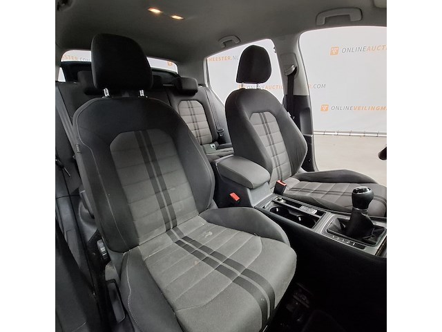 Personenauto, volkswagen, golf, 1.6 tdi highline bluemotion, 2014 - afbeelding 30 van  55