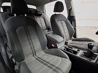 Personenauto, volkswagen, golf, 1.6 tdi highline bluemotion, 2014 - afbeelding 30 van  55