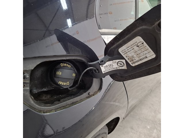 Personenauto, volkswagen, golf, 1.6 tdi highline bluemotion, 2014 - afbeelding 31 van  55