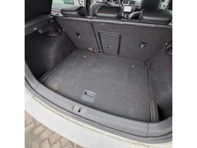 Personenauto volkswagen, golf 2.0, bouwjaar 2014 - afbeelding 32 van  50
