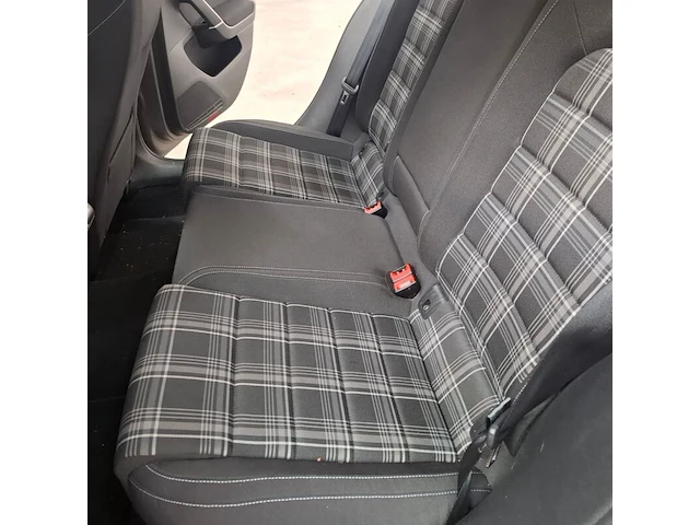 Personenauto, volkswagen, golf 2.0 gtd, 2015 - afbeelding 51 van  79