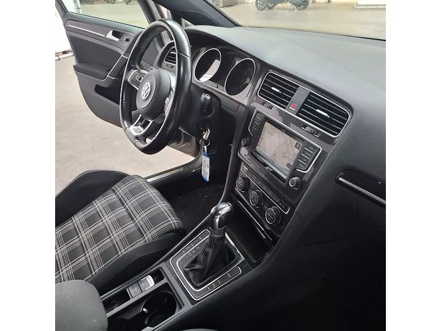 Personenauto, volkswagen, golf 2.0 gtd, 2015 - afbeelding 57 van  79