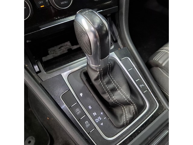 Personenauto, volkswagen, golf 2.0 gtd, 2016 - afbeelding 35 van  68