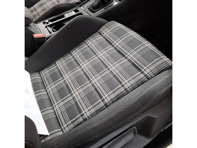 Personenauto, volkswagen, golf 2.0 gtd, 2016 - afbeelding 58 van  77