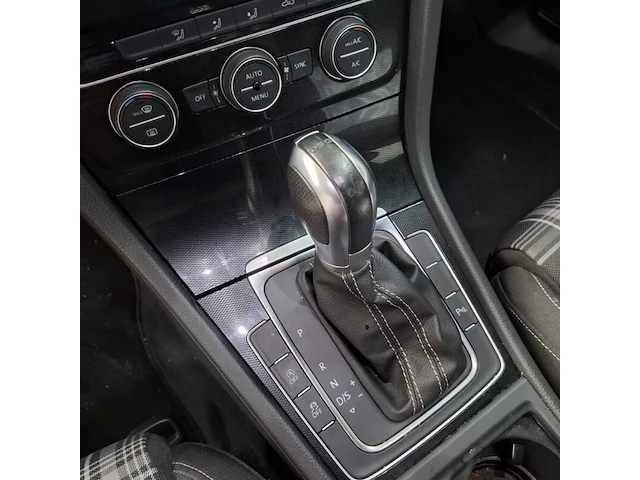 Personenauto, volkswagen, golf 2.0 gtd, 2016 - afbeelding 38 van  70