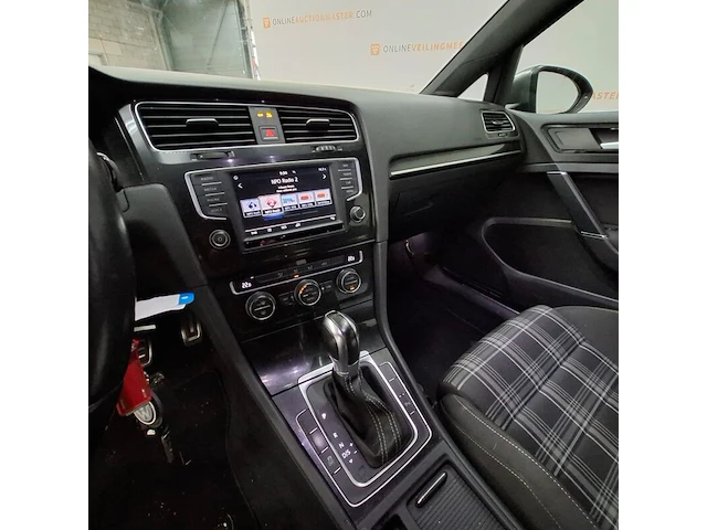 Personenauto, volkswagen, golf 2.0 gtd, 2016 - afbeelding 42 van  75