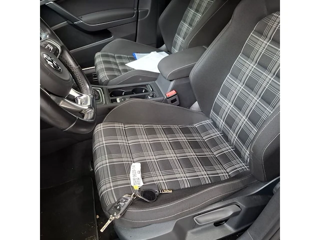 Personenauto, volkswagen, golf 2.0 gtd, 2016 - afbeelding 31 van  74