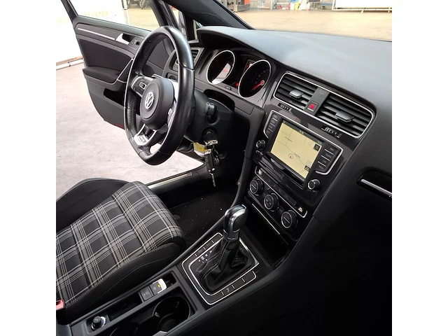 Personenauto, volkswagen, golf 2.0 gtd, 2016 - afbeelding 50 van  74