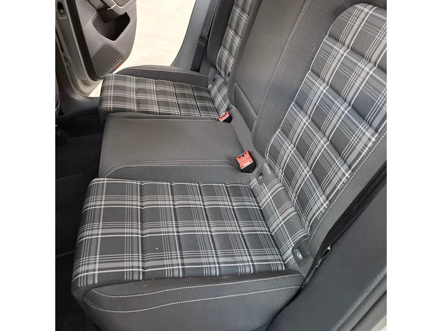 Personenauto, volkswagen, golf 2.0 gtd, 2017 - afbeelding 46 van  78