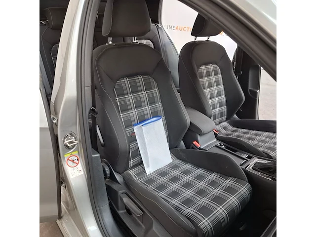 Personenauto, volkswagen, golf 2.0 gtd, 2017 - afbeelding 53 van  78