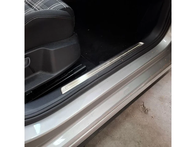 Personenauto, volkswagen, golf 2.0 gtd, 2017 - afbeelding 55 van  78