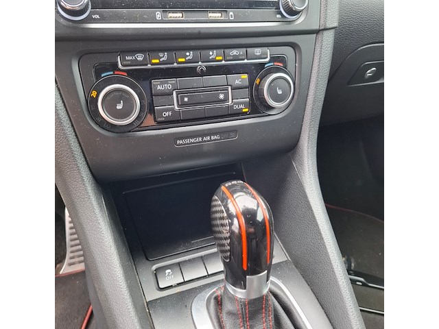 Personenauto, volkswagen, golf, 2.0 gti, 2011 - afbeelding 17 van  48