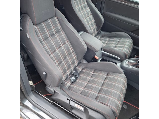 Personenauto, volkswagen, golf, 2.0 gti, 2011 - afbeelding 28 van  48