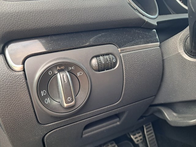 Personenauto, volkswagen, golf, 2.0 gti, zwart, 2010 - afbeelding 22 van  60