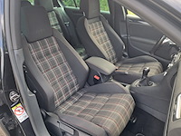 Personenauto, volkswagen, golf, 2.0 gti, zwart, 2010 - afbeelding 36 van  60