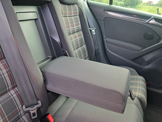 Personenauto, volkswagen, golf, 2.0 gti, zwart, 2010 - afbeelding 44 van  60