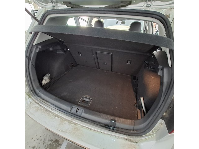 Personenauto, volkswagen, golf, 2.0 tdi highline, 2013 - afbeelding 30 van  52