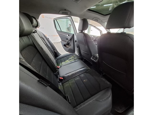 Personenauto, volkswagen, golf, 2.0 tdi highline, 2013 - afbeelding 31 van  52