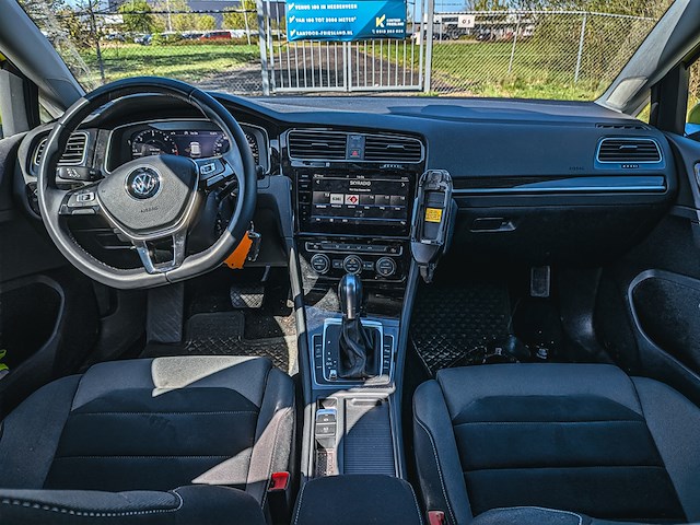 Personenauto, volkswagen, golf, 2.0 tdi highline, 2019 - afbeelding 14 van  38