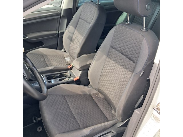 Personenauto, volkswagen, golf, 2.0 tdi highline, 2019 - afbeelding 18 van  19