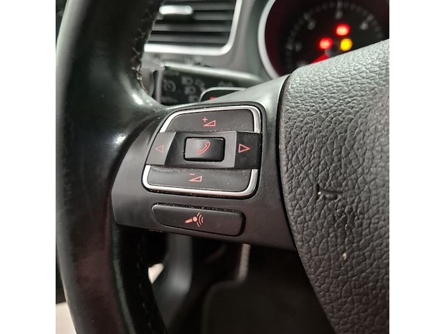 Personenauto, volkswagen, golf, 2.0 tdi r-line edition, 2011 - afbeelding 9 van  48