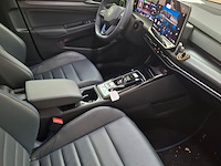 Personenauto, volkswagen, golf, 2.0 tsi 4motion r, 2025 - afbeelding 48 van  68