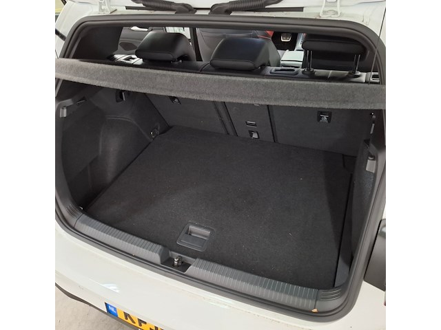 Personenauto, volkswagen, golf, 2.0 tsi gti, 2021 - afbeelding 53 van  87