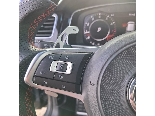 Personenauto volkswagen, golf 2.0 tsi gti, grijs, bouwjaar 2019 - afbeelding 17 van  48