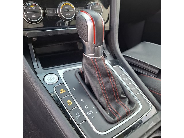 Personenauto volkswagen, golf 2.0 tsi gti, grijs, bouwjaar 2019 - afbeelding 25 van  48