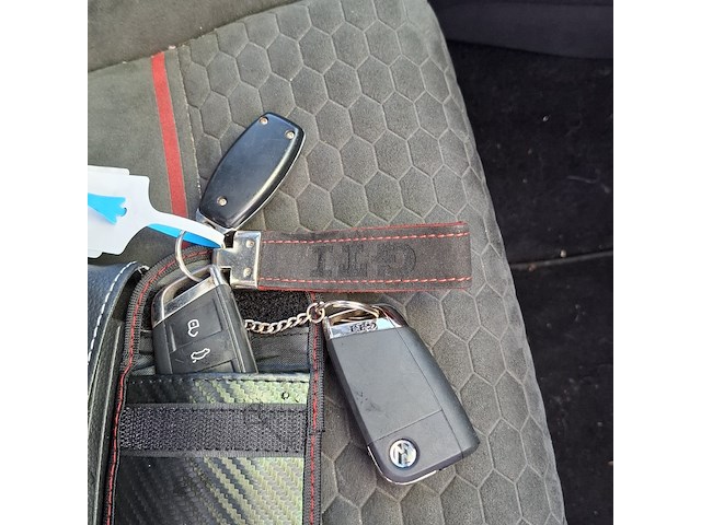 Personenauto volkswagen, golf 2.0 tsi gti, grijs, bouwjaar 2019 - afbeelding 36 van  48