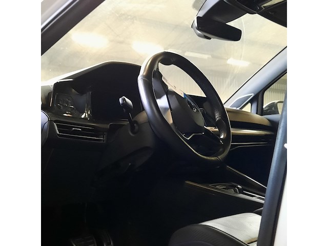 Personenauto, volkswagen, golf, 2.0 tsi r 4motion, 2021 - afbeelding 13 van  37