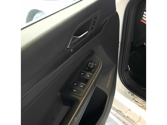 Personenauto, volkswagen, golf, 2.0 tsi r 4motion, 2021 - afbeelding 16 van  37