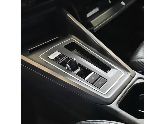 Personenauto, volkswagen, golf, 2.0 tsi r 4motion, 2021 - afbeelding 18 van  37