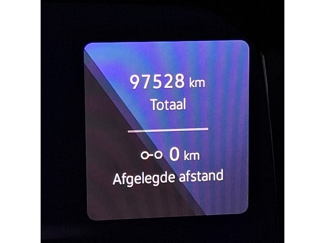 Personenauto, volkswagen, golf, 2.0 tsi r 4motion, 2022 - afbeelding 24 van  52