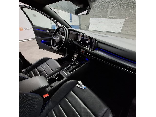 Personenauto, volkswagen, golf, 2.0 tsi r 4motion, 2022 - afbeelding 31 van  52