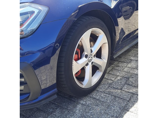 Personenauto, volkswagen, golf, 2018 - afbeelding 9 van  43