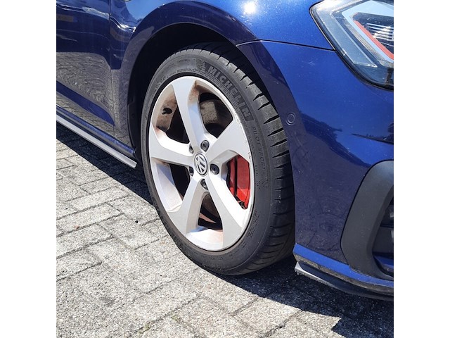 Personenauto, volkswagen, golf, 2018 - afbeelding 10 van  43