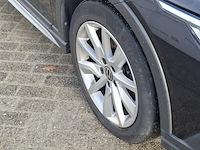 Personenauto, volkswagen, golf, 2021 - afbeelding 10 van  46