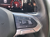 Personenauto, volkswagen, golf, 2021 - afbeelding 20 van  46