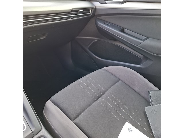 Personenauto, volkswagen, golf, 2021 - afbeelding 29 van  46