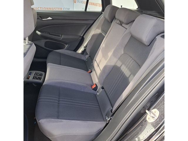Personenauto, volkswagen, golf, 2021 - afbeelding 31 van  46