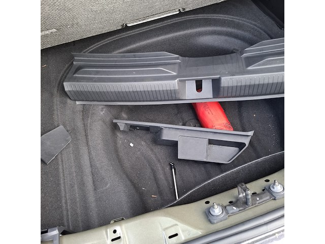 Personenauto, volkswagen, golf, 2021 - afbeelding 33 van  46