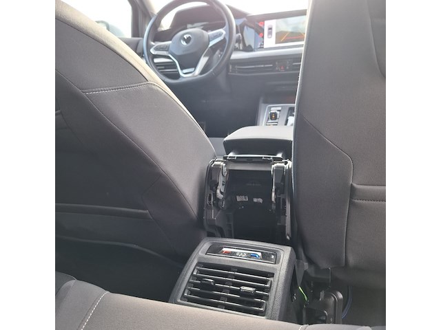 Personenauto, volkswagen, golf, 2021 - afbeelding 36 van  46
