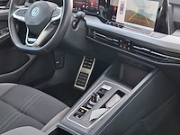 Personenauto, volkswagen, golf, 2021 - afbeelding 37 van  46