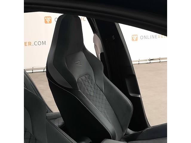 Personenauto, volkswagen, golf, 2022 - afbeelding 11 van  48