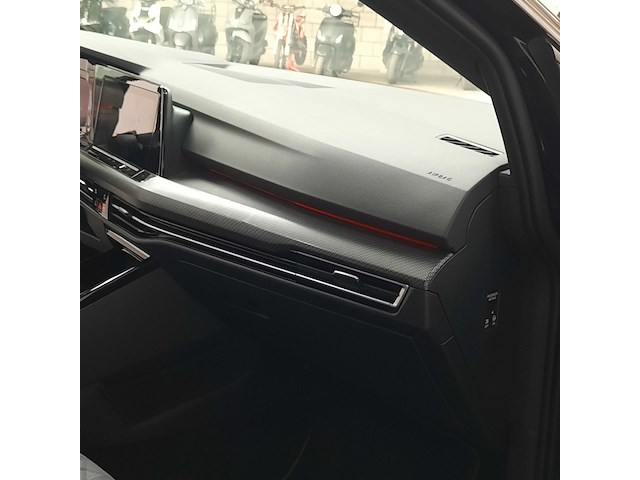 Personenauto, volkswagen, golf, 2022 - afbeelding 15 van  48