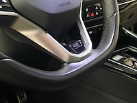 Personenauto, volkswagen, golf, 2022 - afbeelding 28 van  48